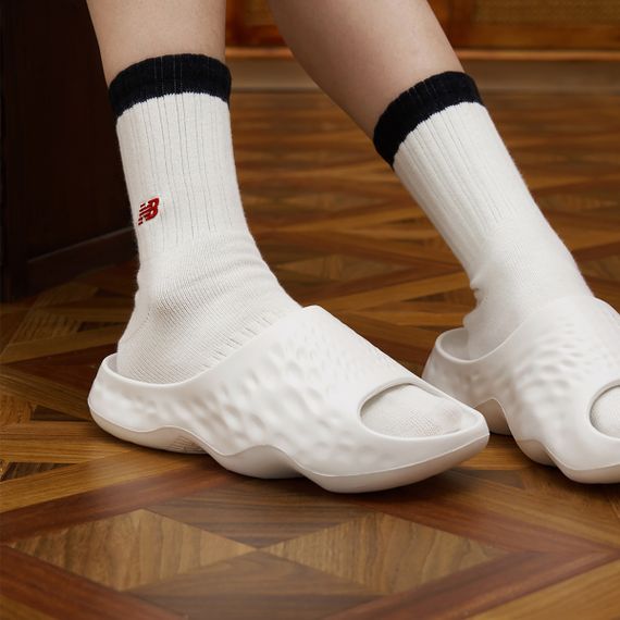 СЕРИЯ Слипонов Юнисекс New Balance NB Свежий Пена