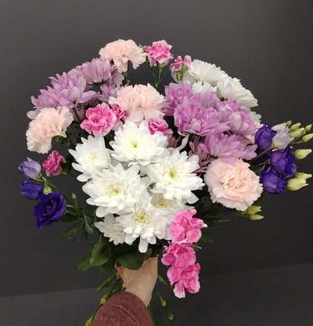 Композиция в корзинке на 30 марта