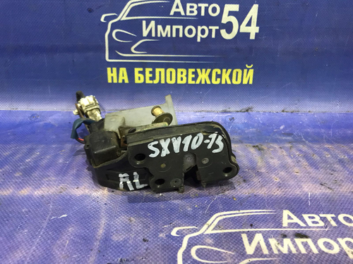 Замок двери задней левой TOYOTA CAMRY 1995