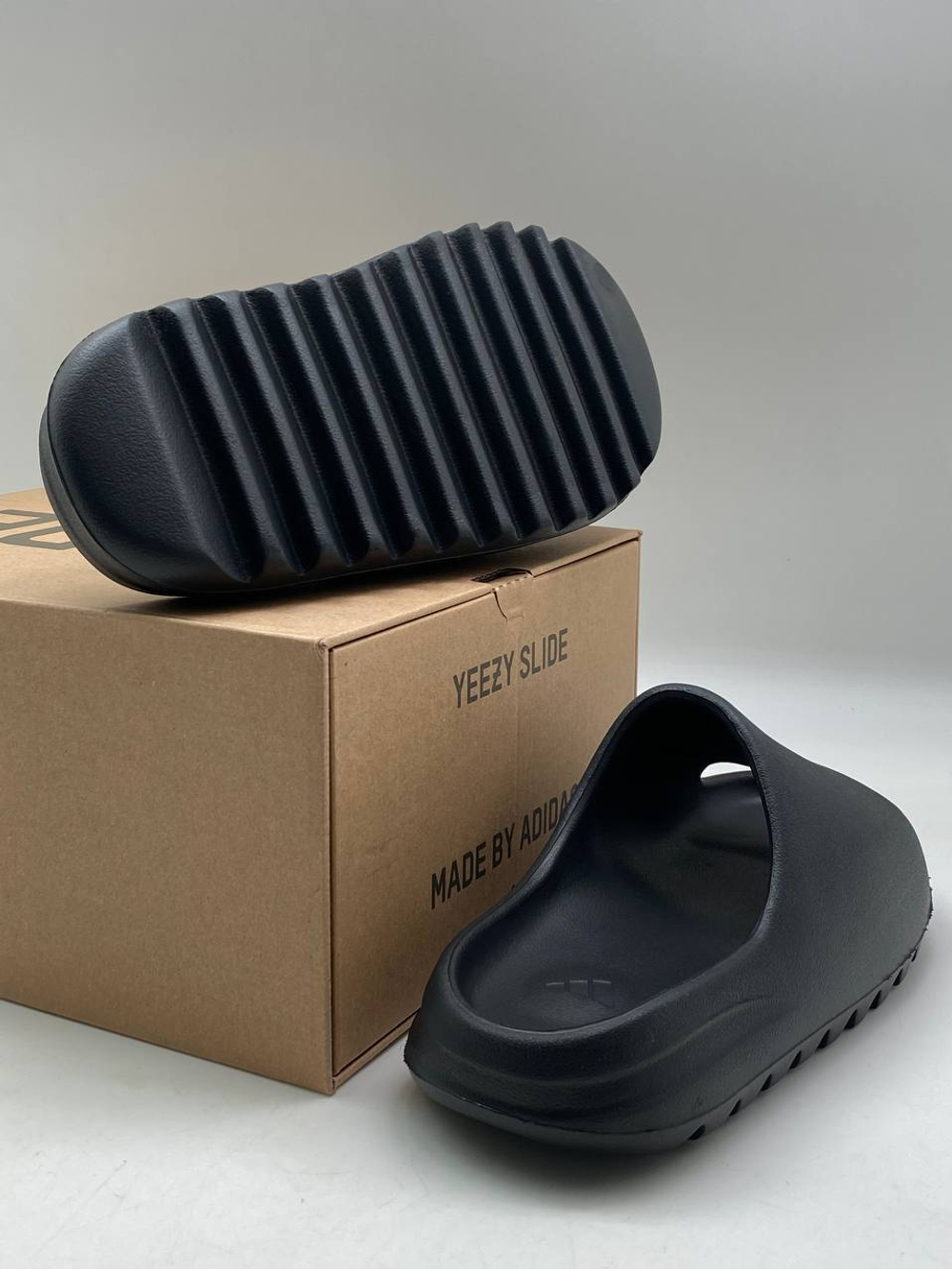 Шлепанцы Adidas Yeezy, арт. 718149