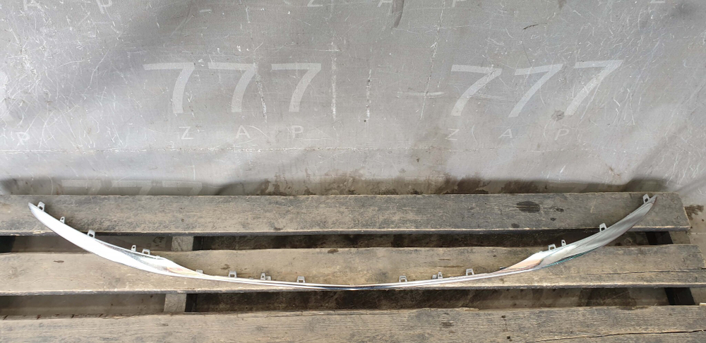 Молдинг переднего бампера Mercedes S-Class (W222)  Б/У Оригинал A2228854900