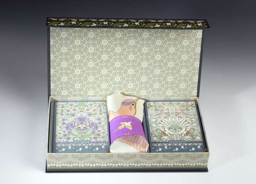 Подарочный набор «Ахматова» с платком