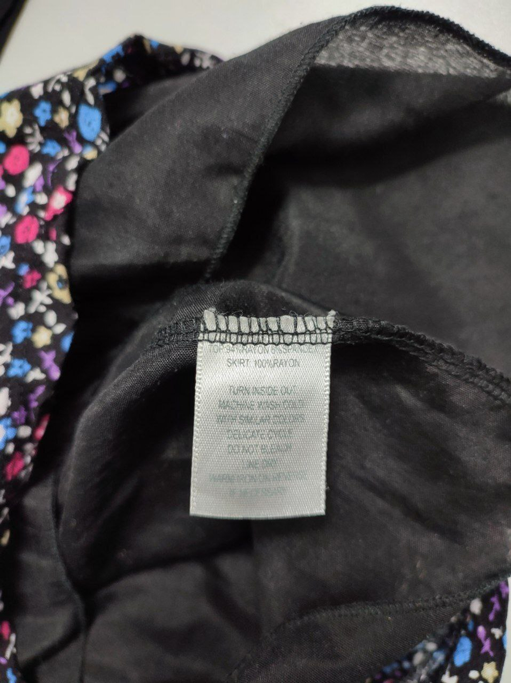 Платье красивое 48 размер