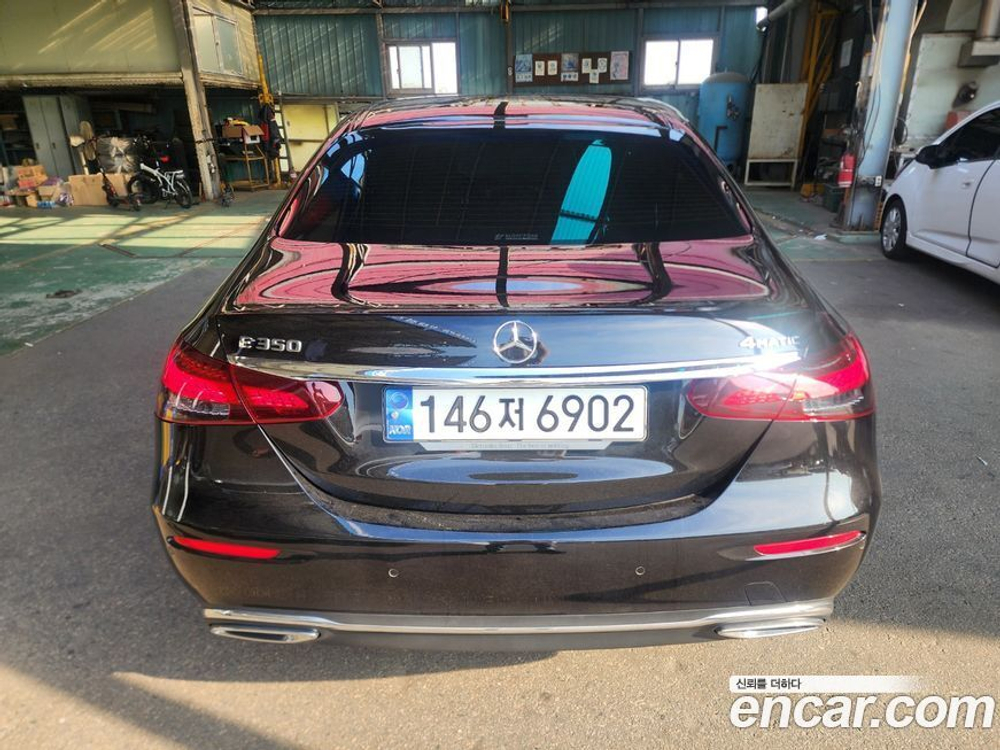 Mercedes-Benz E-Class W213 E350 4MATIC Avangarde (05.2022)