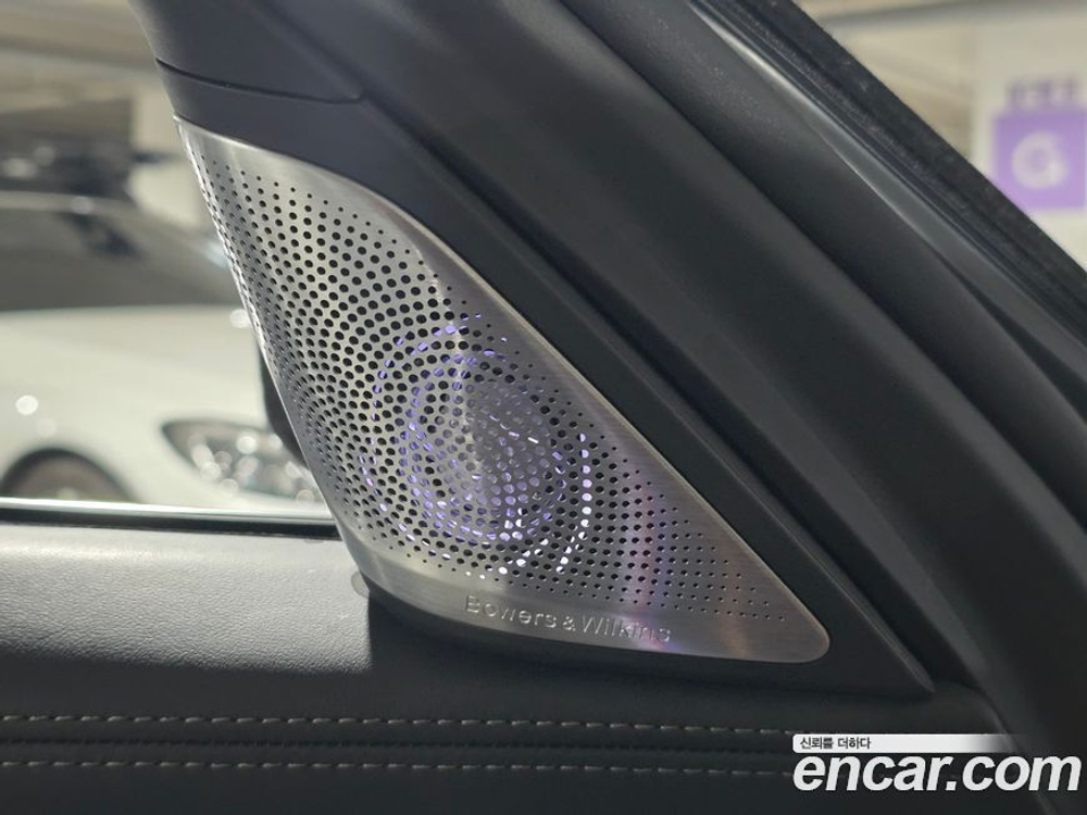 BMW 7 Series (G11) 740i M Sports (06.2022)