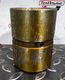 Втулка 11101299