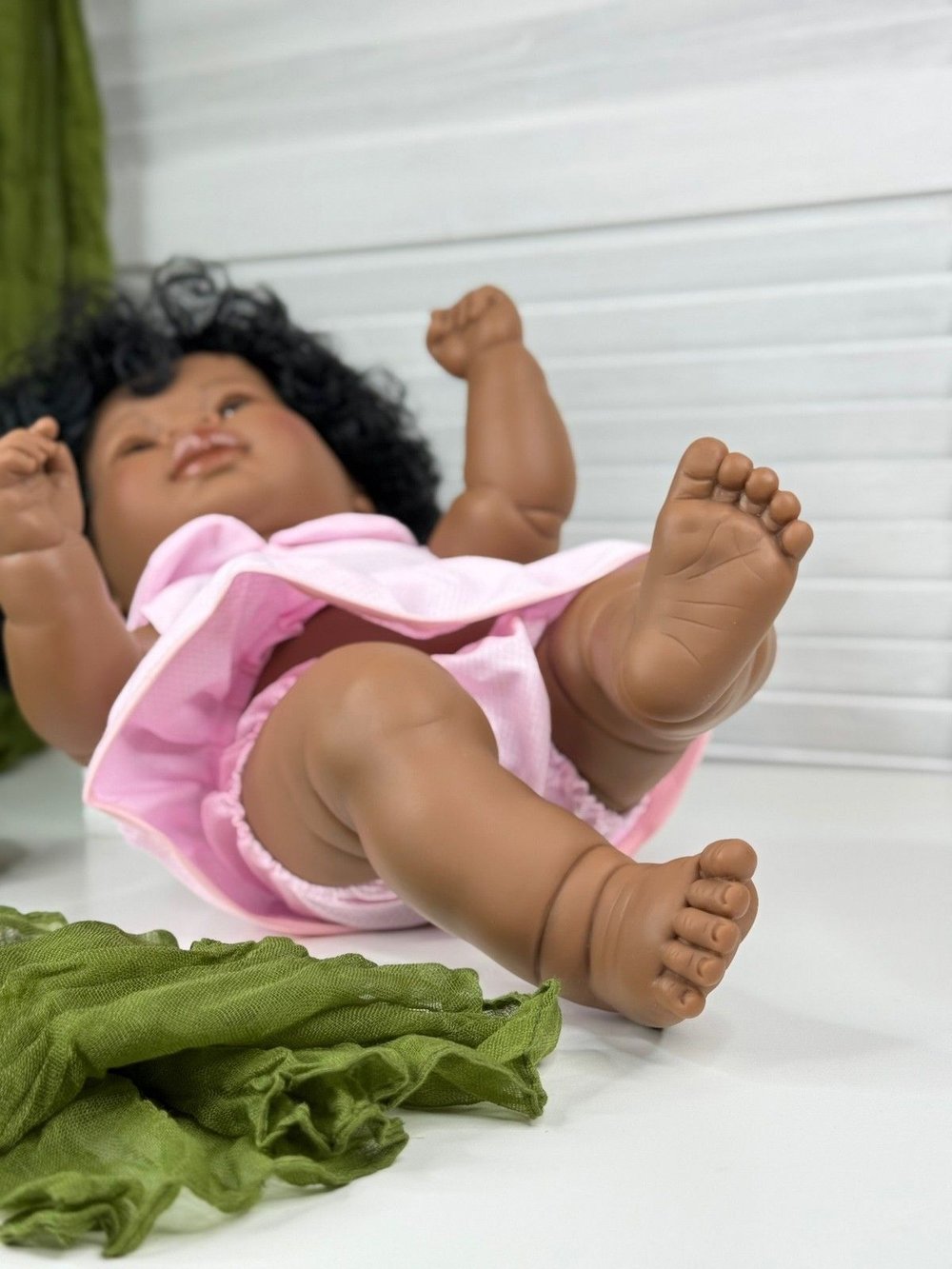 Кукла Manolo Dolls виниловая Michelle 45см (8316)