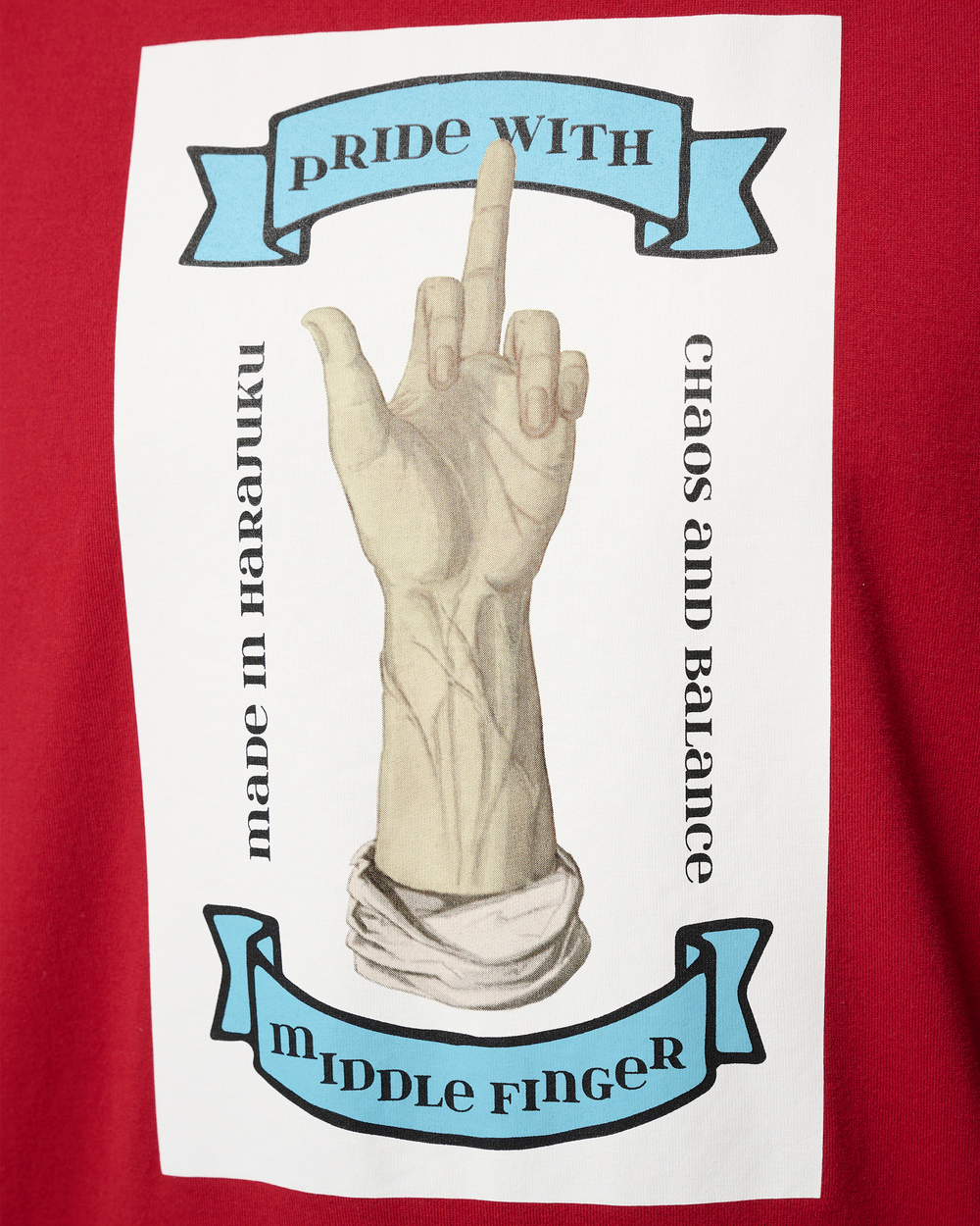 UNDERCOVER ФУТБОЛКА КРАСНАЯ PRIDE WITH MIDDLE FINGER