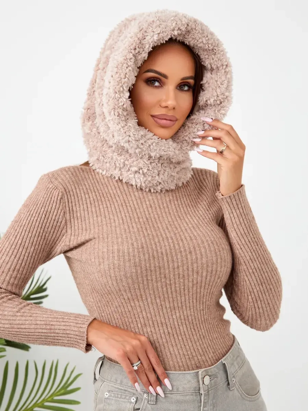 Капор зимний вязаный капюшон на флисе