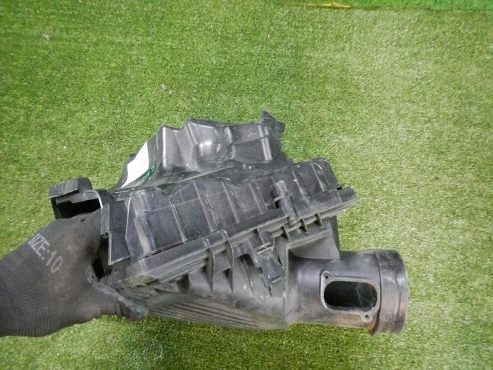 Корпус воздушного фильтра BMW X1 F48 (2015-2022)