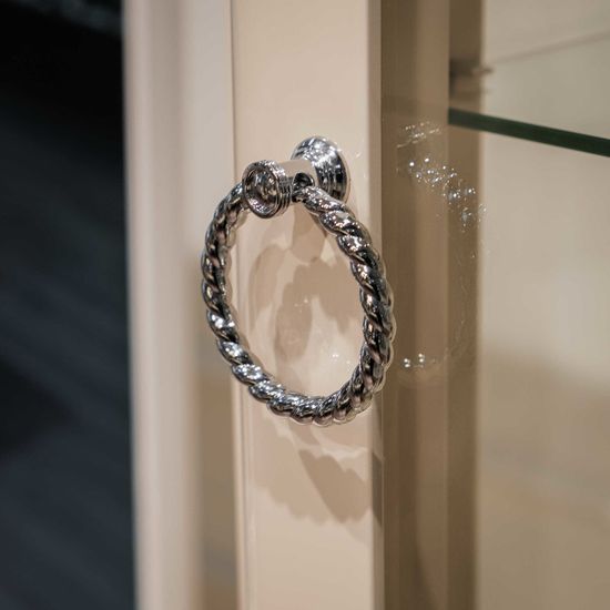 Витрина MODENA, FRATELLI BARRI