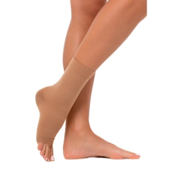 Бандаж на голеностопный сустав 2 класс компрессии