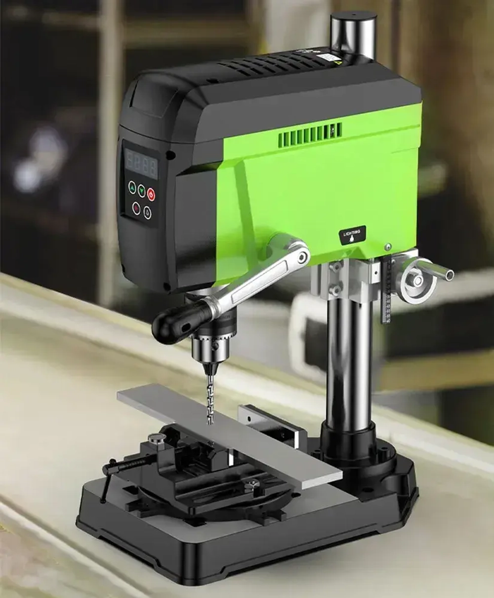 Сверлильный станок BG-516809 0-2500 об/мин 400 Вт