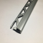 НАП Р 10мм "DO-4" 2,7м Серебро мат. нар. ребристый анод. алюм.