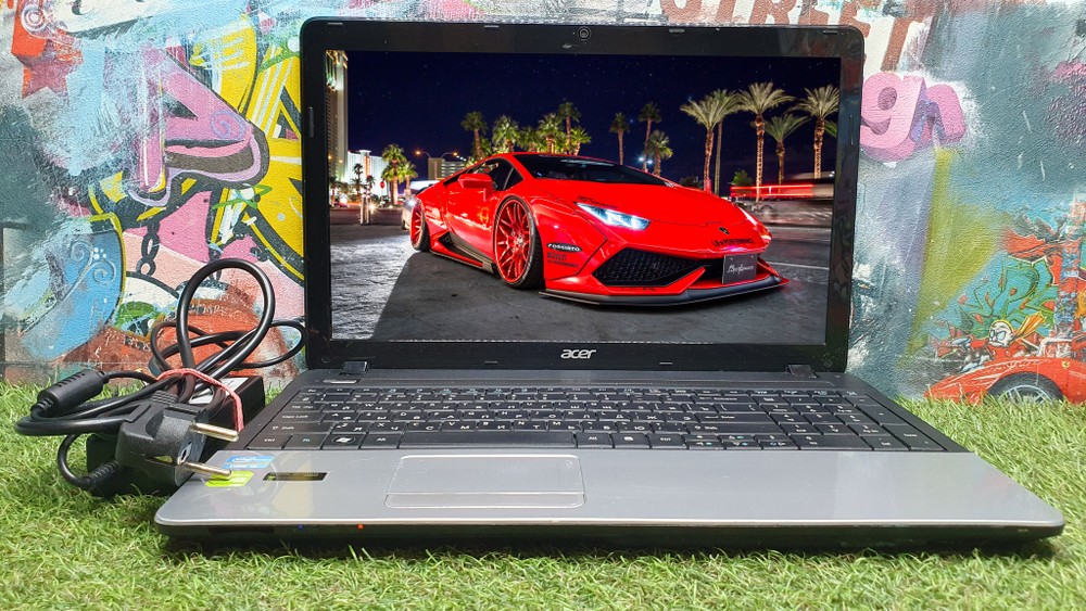 Ноутбук Acer i3/4Gb/710M 1Gb