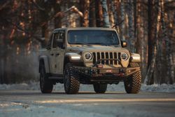 Бампер силовой передний BMS HUNTER для Jeep Gladiator JT 2018-2026