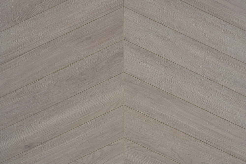 Ламинат CBM Chevron 12 мм 604А/С Дуб Магена 1.996 м2