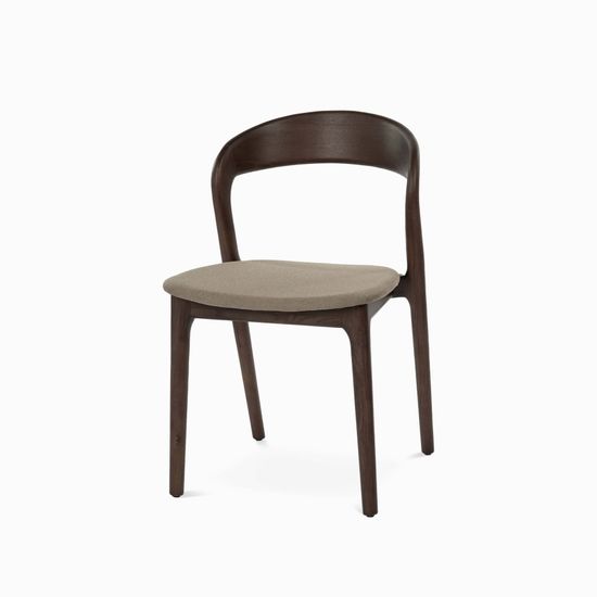 Стул Canada 2.0 деревянный, сиденье из коричневой ткани