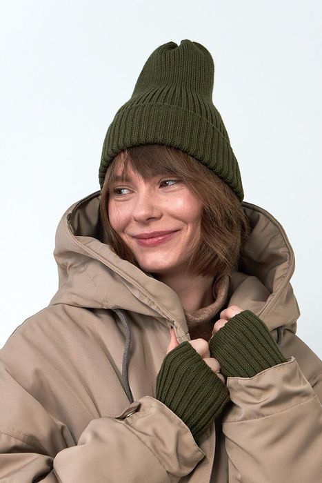 Шапка вязаная, олива