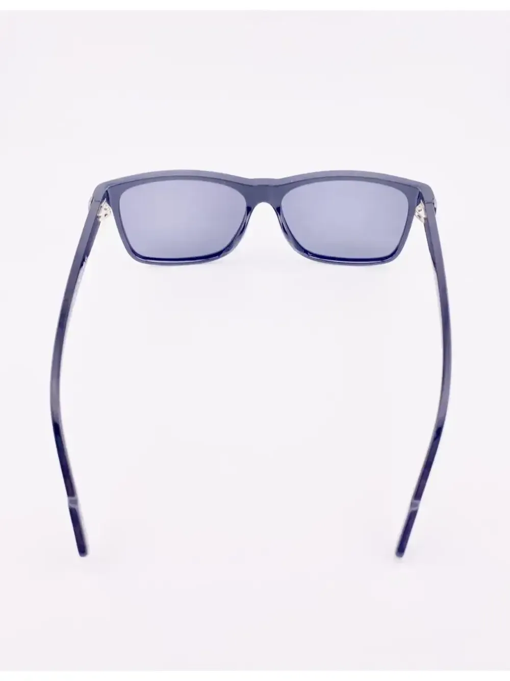 Солнцезащитные очки с поляризацией