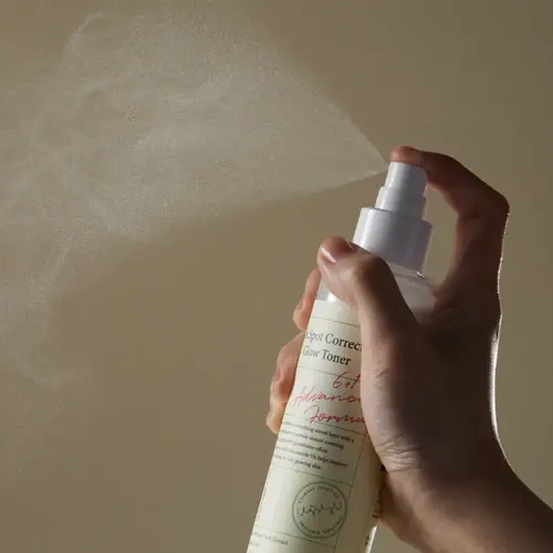 AXIS-Y Dark Spot Correcting Glow Toner осветляющий тонер-мист от постакне