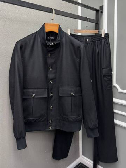 Прогулочный костюм Kiton