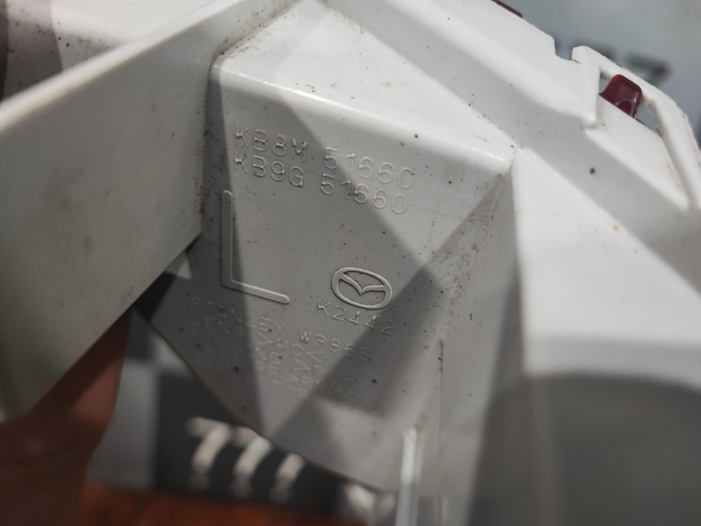 ПТФ задняя левая Mazda CX-5 2 (KF) 17-нв Б/У Оригинал KB8M51660
