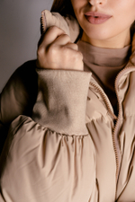 Бежевая куртка женская дутая недорого