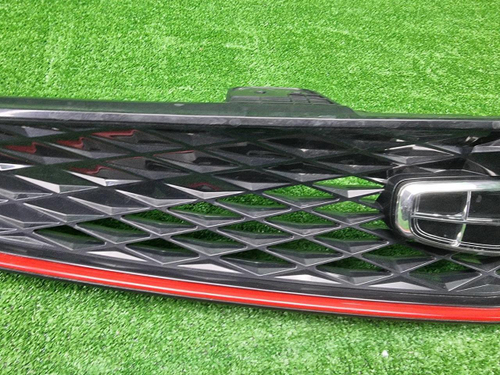 Решетка радиатора Geely Coolray (2023-н.в.)