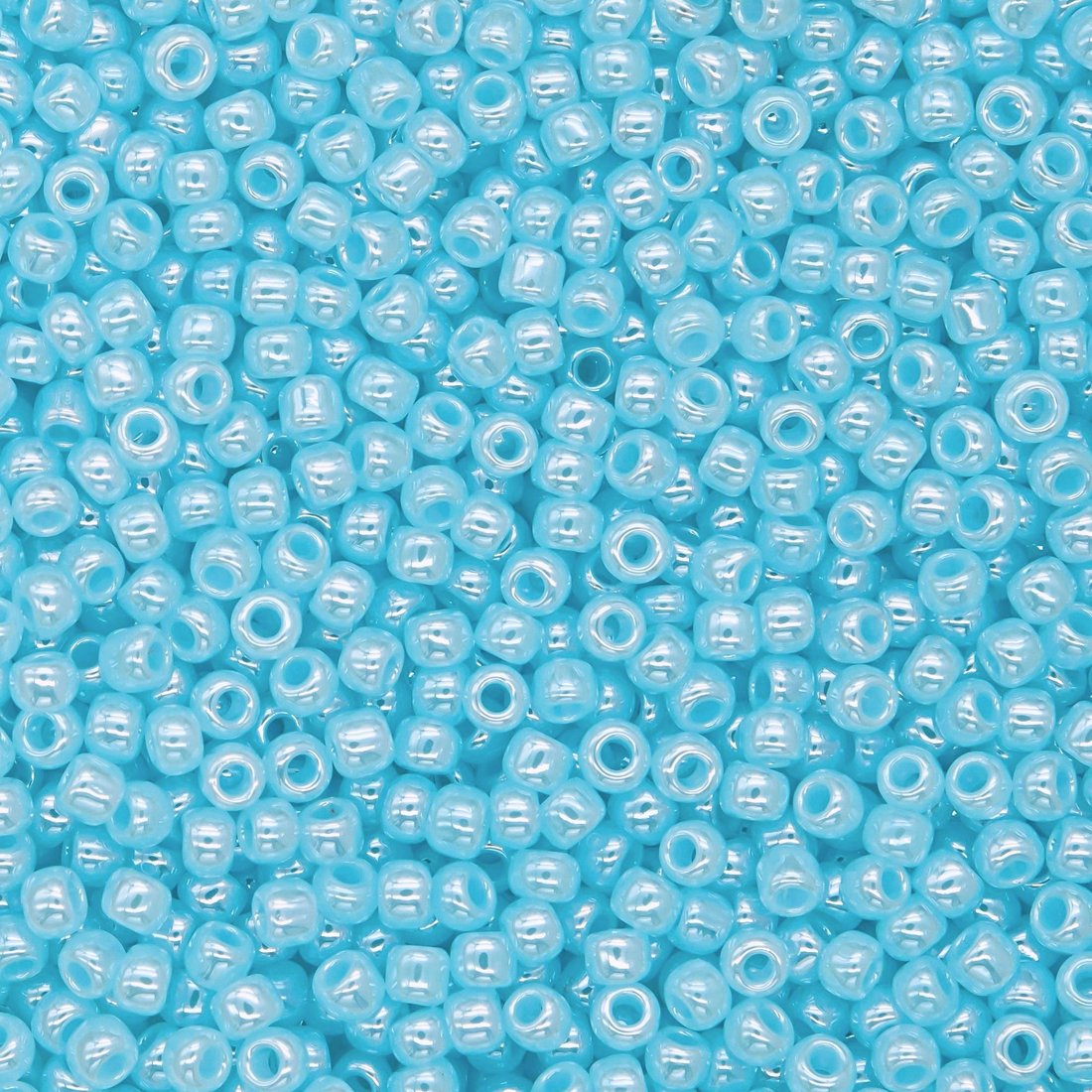 Японский бисер TOHO Round 11/0 (№143), жемчужный глянцевый