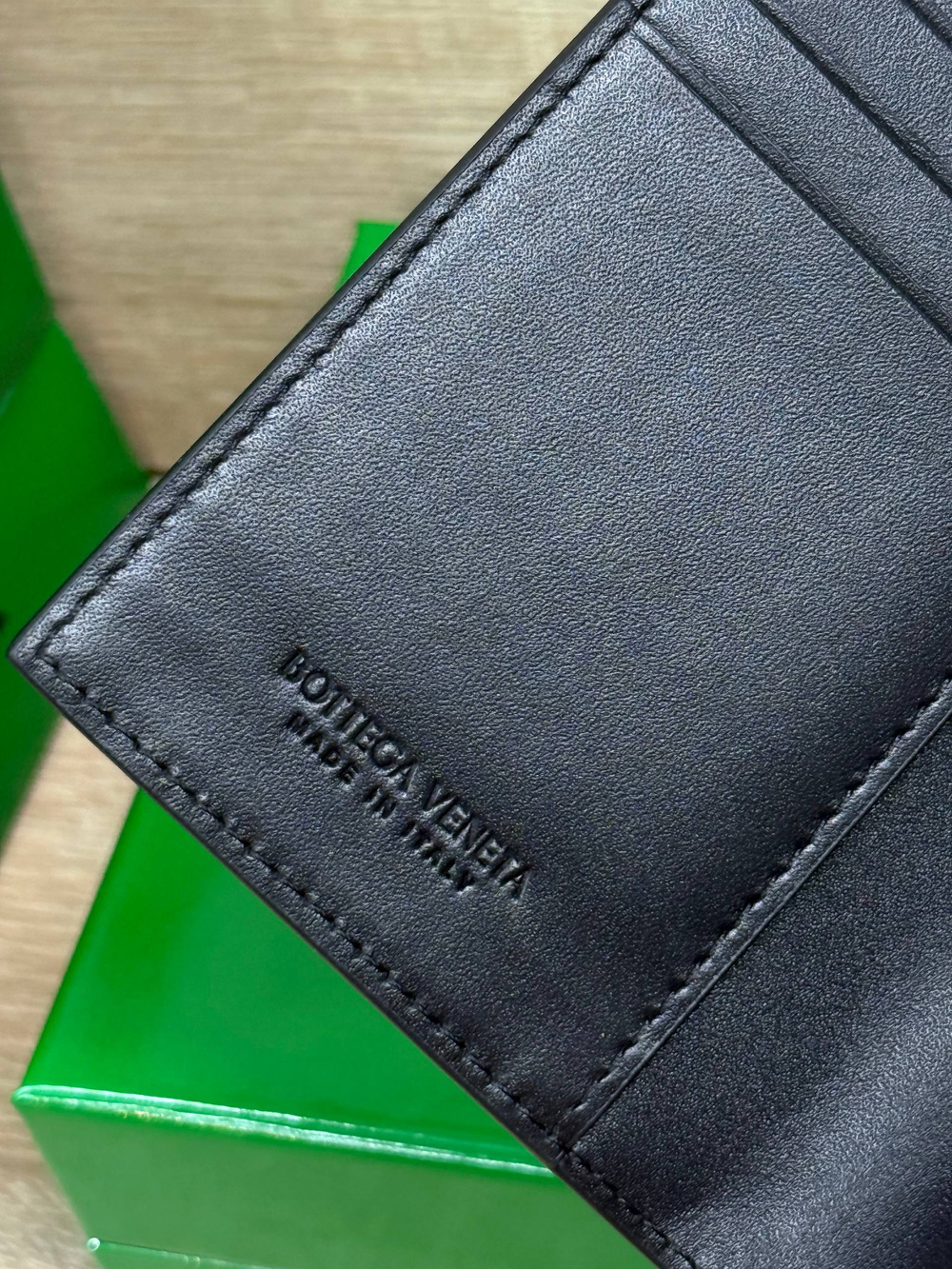 Обложка на паспорт Bottega Veneta