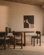 Стул Nebai из черной синели с каркасом из массива дуба и черной отделкой FSC MIX Credit