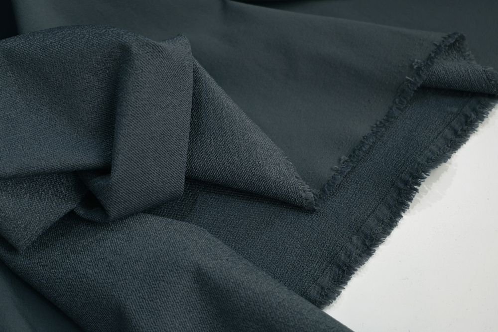 ТЕМНО-СЕРЫЙ (2 вариант) - Альпинистская ткань 4D стрейч для спорта и активного отдыха, КРЭШ-ЭФФЕКТ, влагозащитная (1374 Маша)