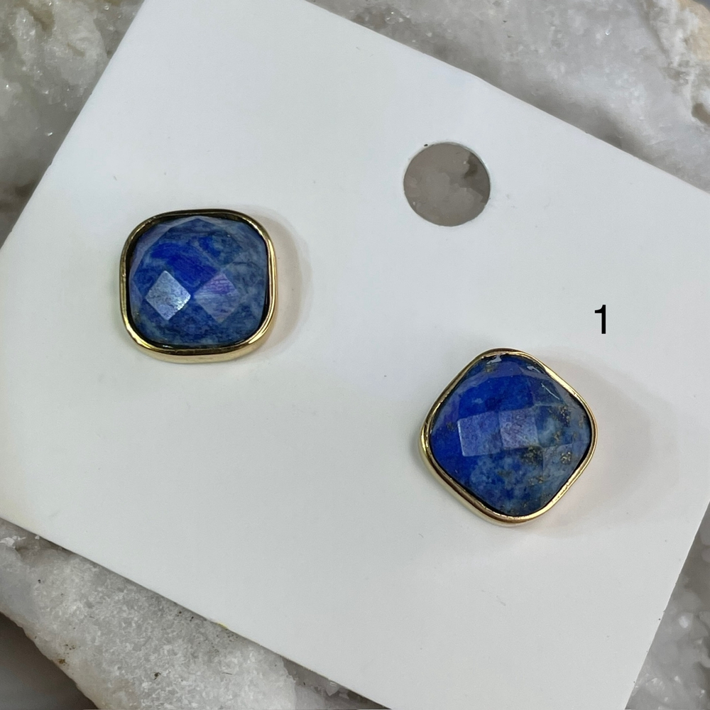 52493  Лазурит серьги пусеты 10мм сталь (Заряжен на Удачу)