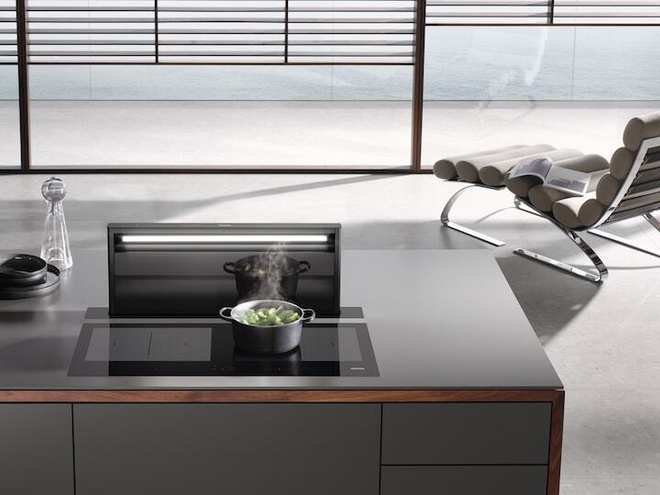 Вытяжка Miele DAD 4841 Black Levantar