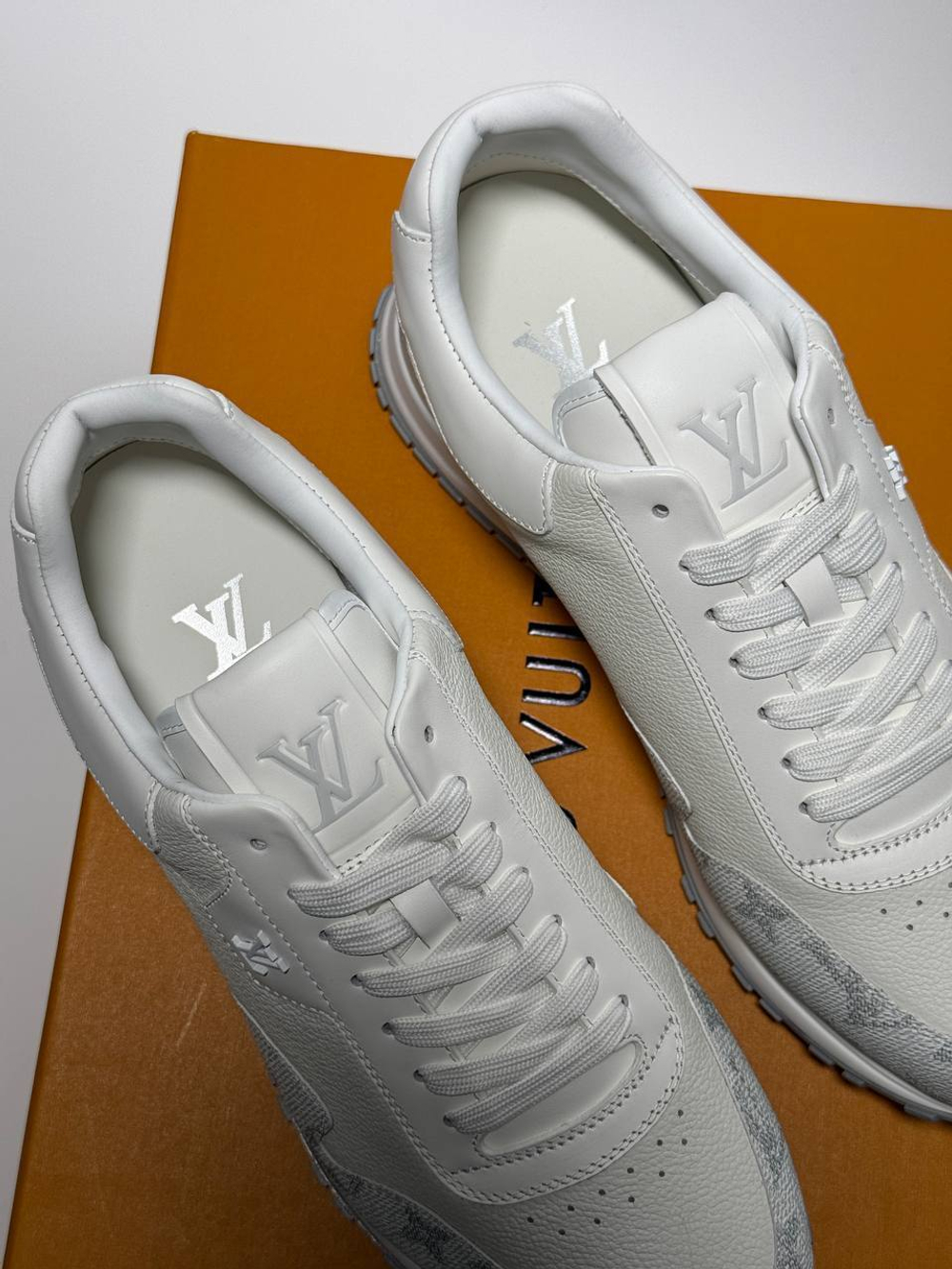 Кроссовки Louis Vuitton