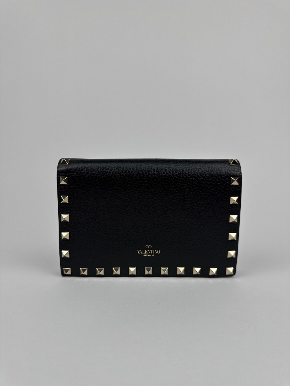 Сумка Valentino Rockstud Envelope