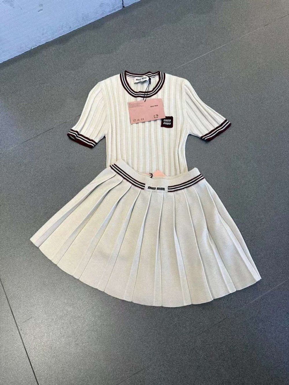 Футболка MIU MIU