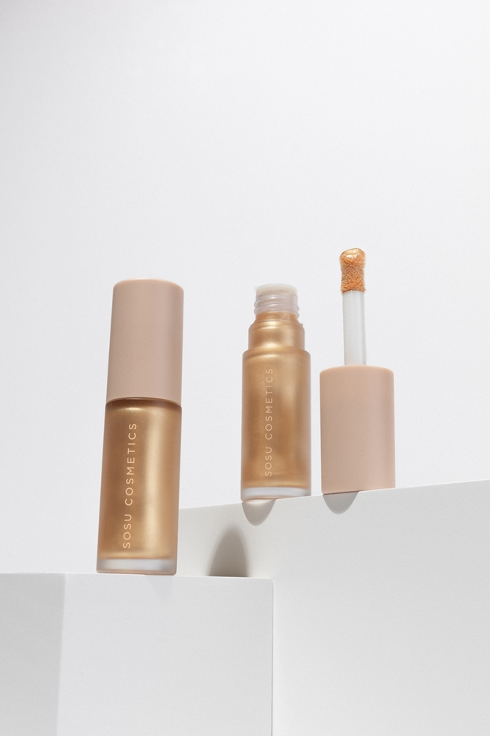 SOSU Cosmetics Liquid Highlight - Жидкий хайлайтер оттенок Golden Hour, 9 ml