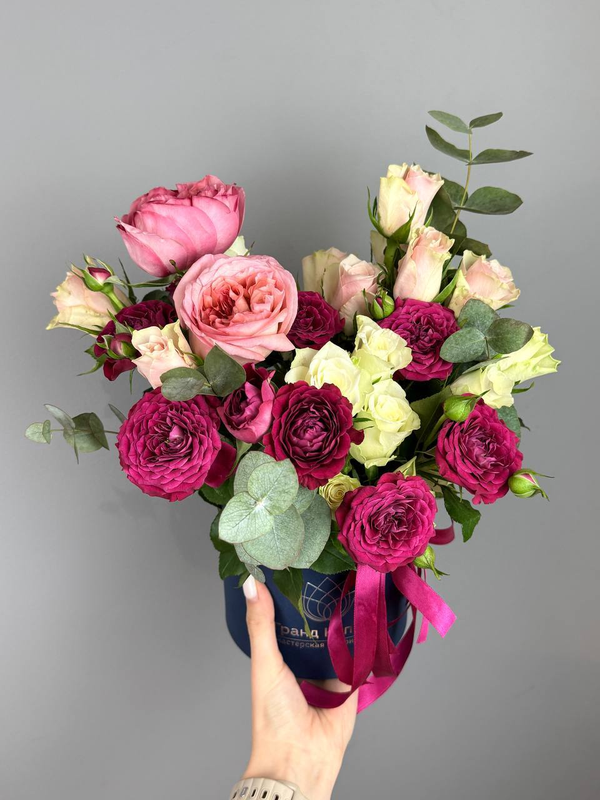 Композиция "Цветочная галерея" Композиция "Цветочная галерея"