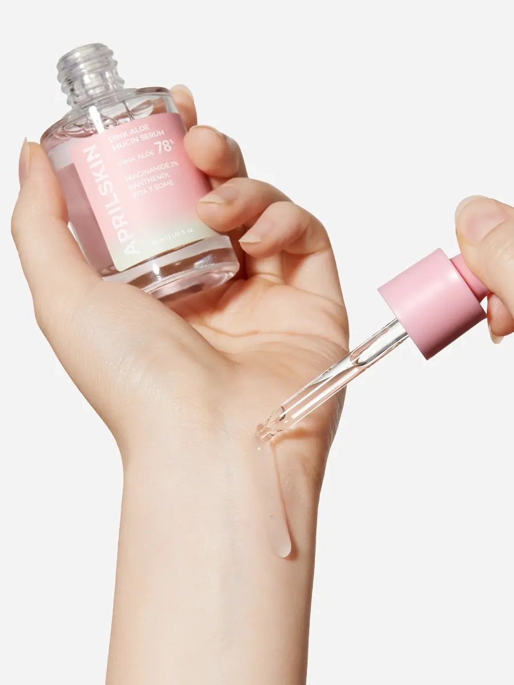 APRILSKIN Осветляющая сыворотка с розовым алоэ и ниацинамидом для сияния кожи Pink Aloe Mucin Serum 30 мл