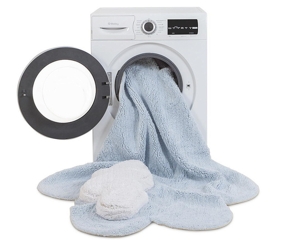 Ковер Lorena Canals облако с подушкой (голубое) 110х170 см