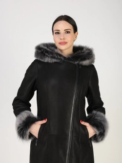 Дубленка зимняя натуральная с капюшоном длинная