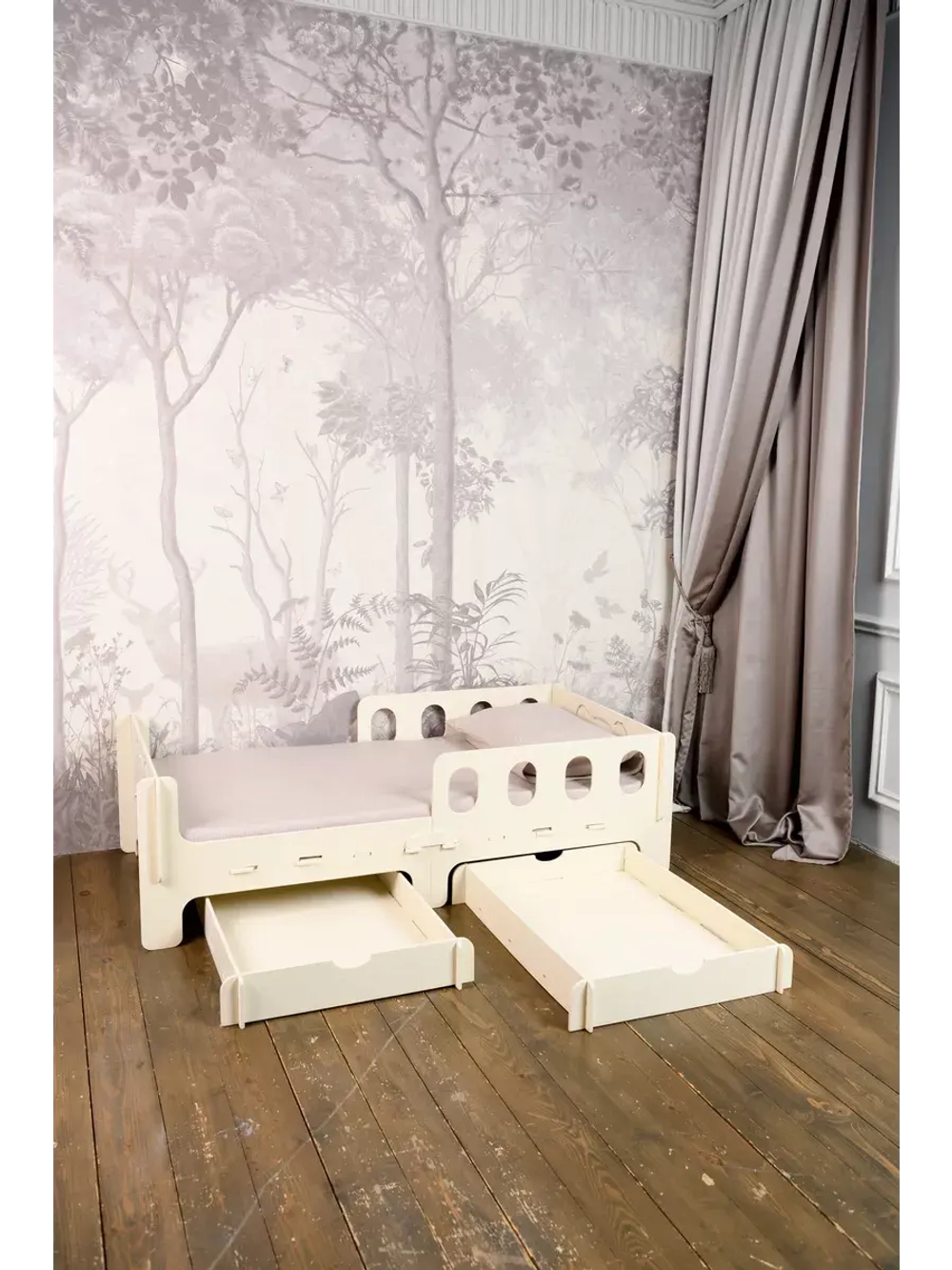 Ящик для детской кровати