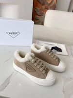 Кроссовки Prada