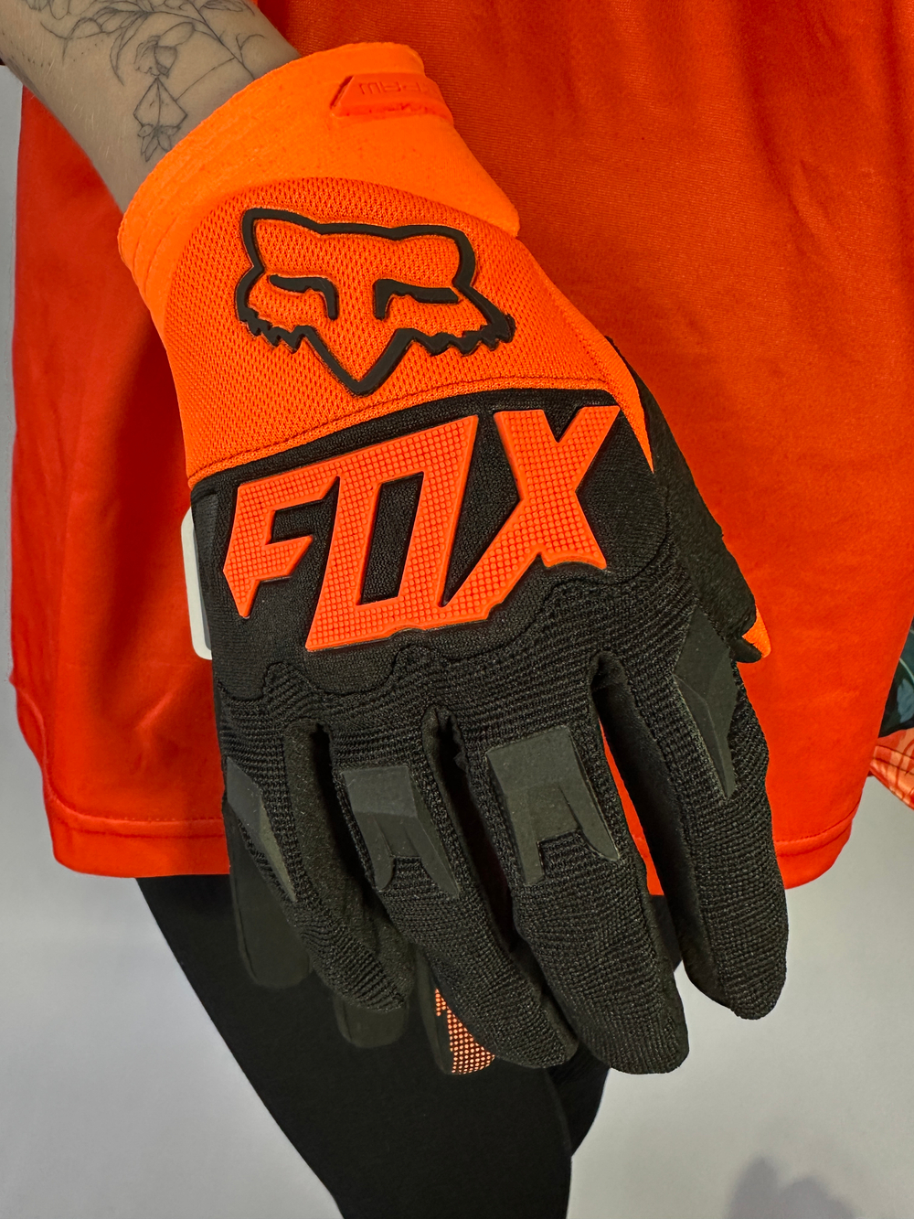 Перчатки FOX