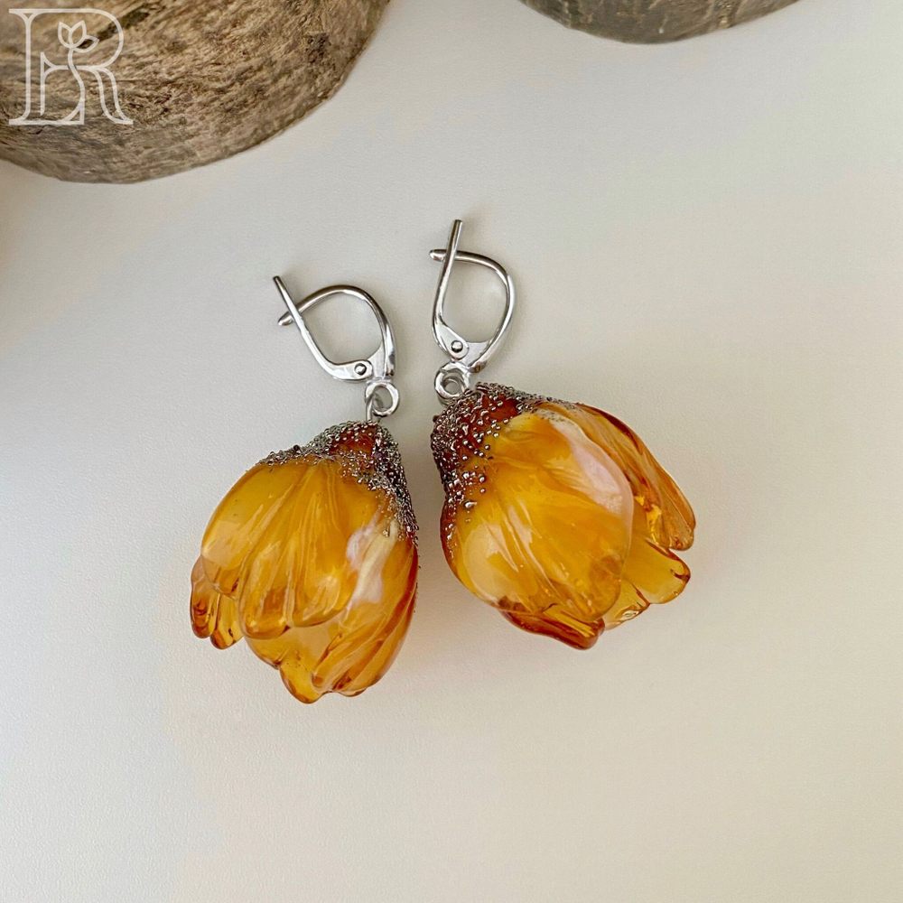 LEFIREL' Серьги серебряные женские "Мирилиса" с цветами из муранского стекла / ювелирные украшения из родированного серебра 925