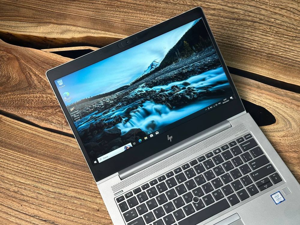 13.3" Ноутбук HP Elitebook 830 G5 (1920x1080, Intel Core i5-7300U, RAM 8ГБ,SSD 256ГБ, Intel HD Graphics 620, Win 10Pro)