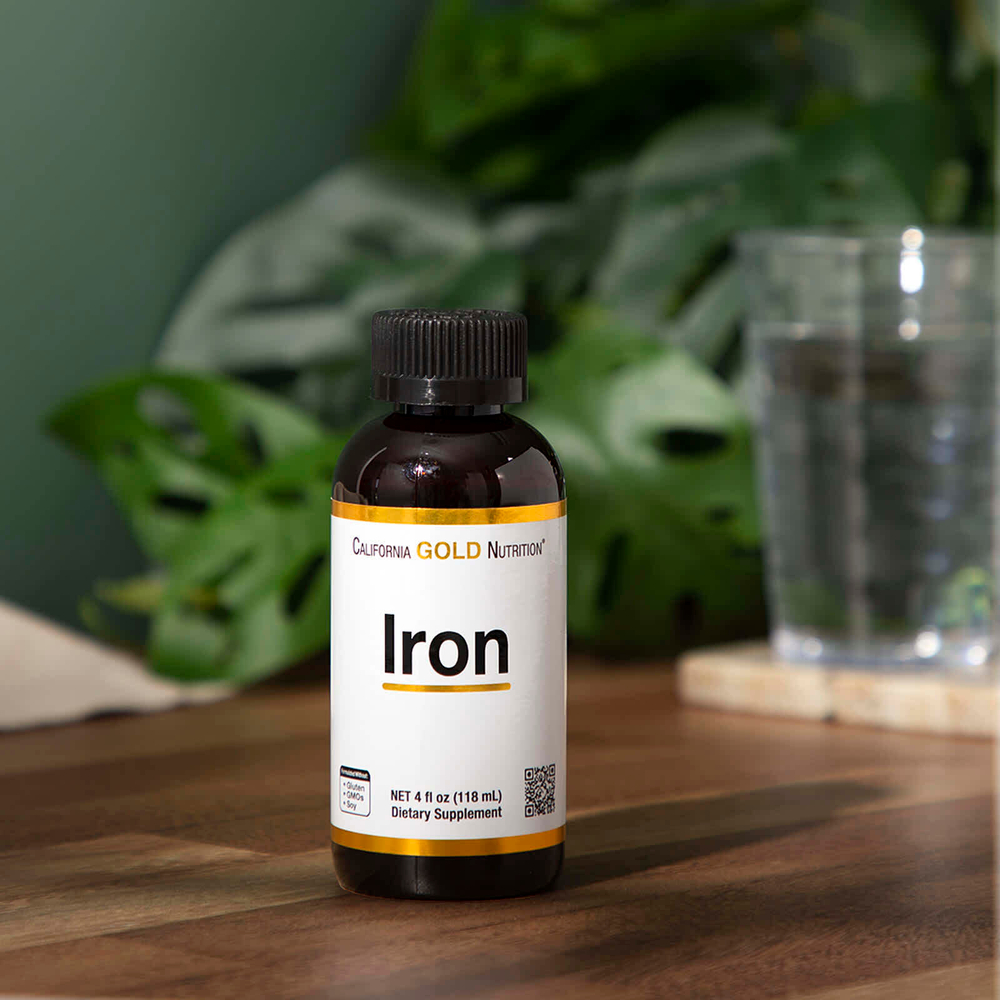 California Gold Nutrition, железо в виде хелатного бисглицината железа с корнем щавеля курчавого, 118 мл (4 жидк. унции)