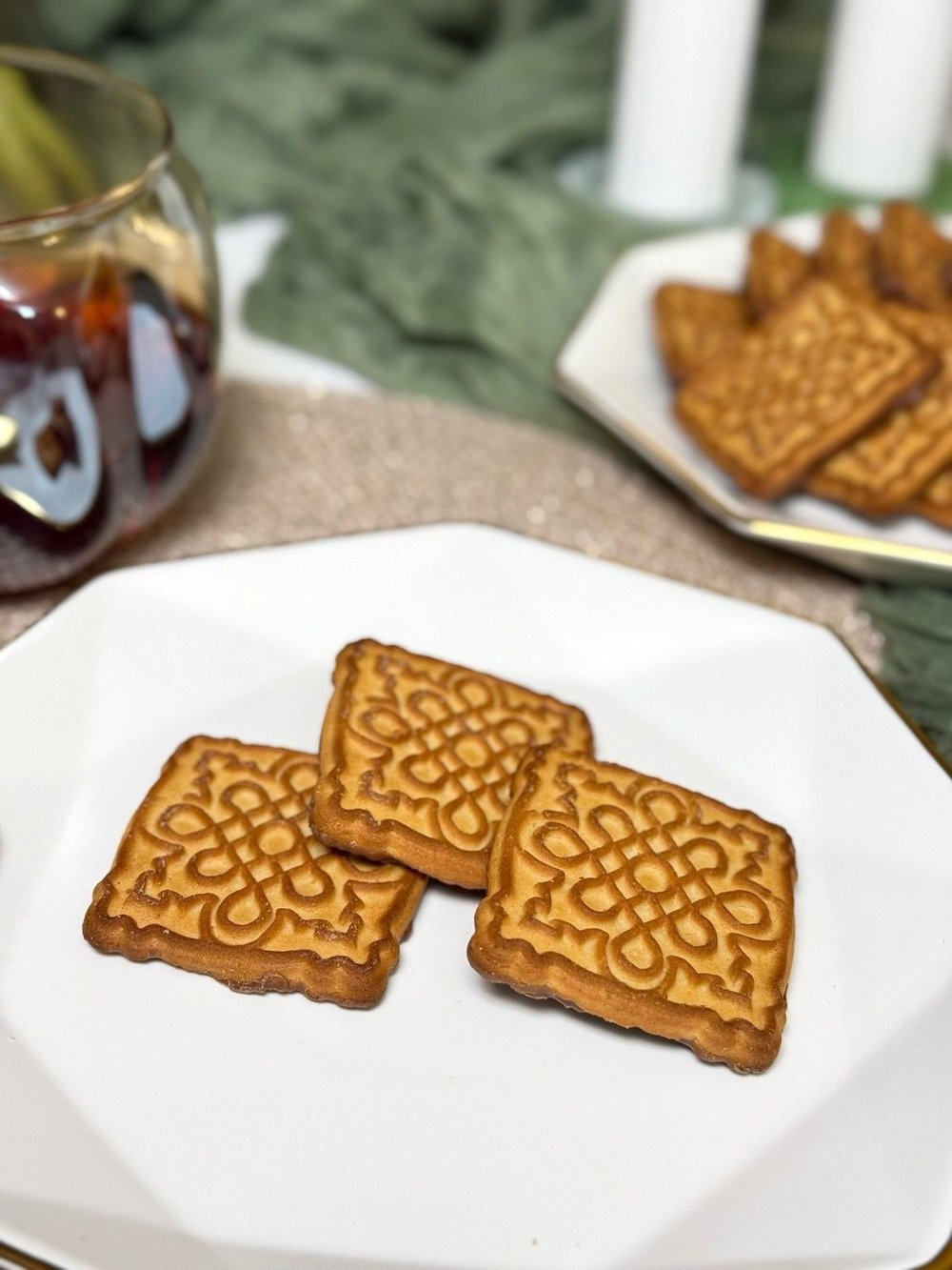 Печенье с топ.молоком сахарное с шоколадной глазурью 500гр.